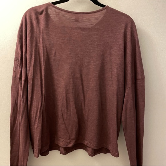 Express Long Sleeve Lace Tee Shirt L NWT - Picture 3 of 6